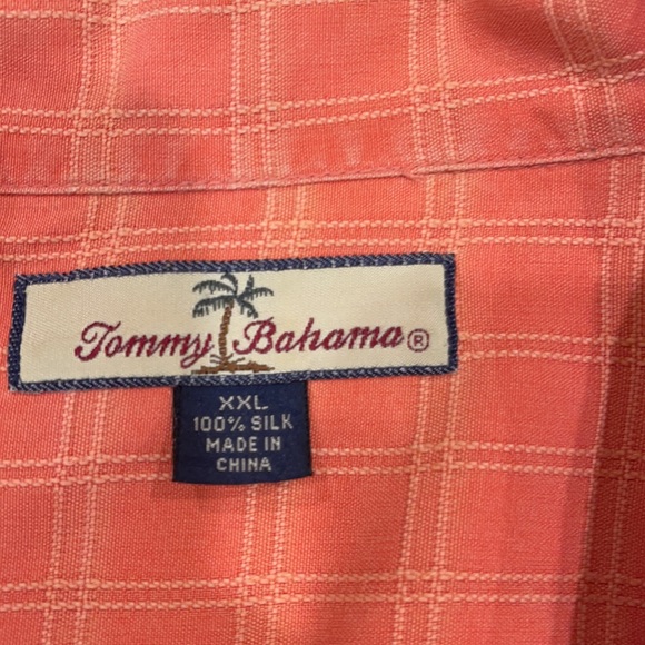 SOLD!!!!!! Lot of 4 Tommy Bahama XXL silk shirts - Picture 7 of 8